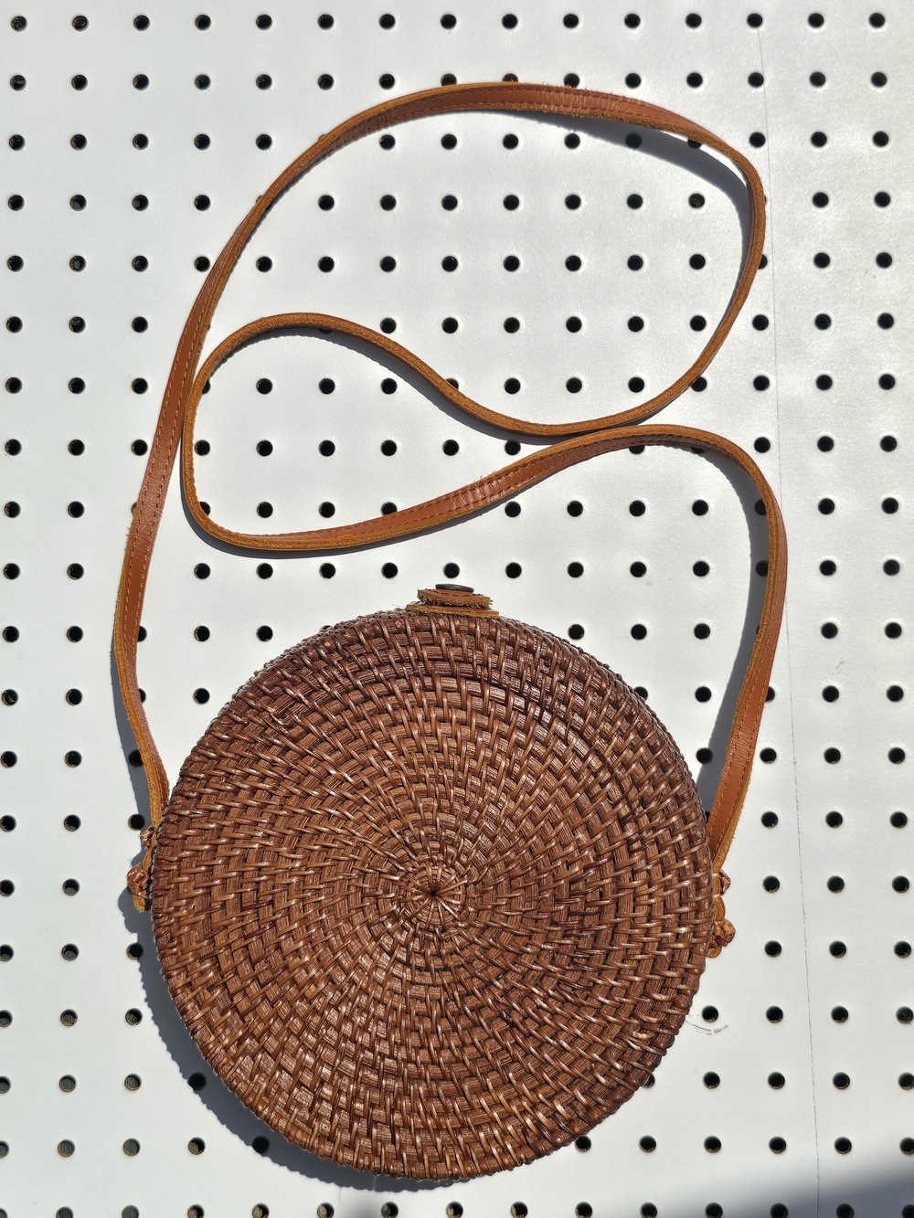 Woven Round Crossbody Bag in Brown